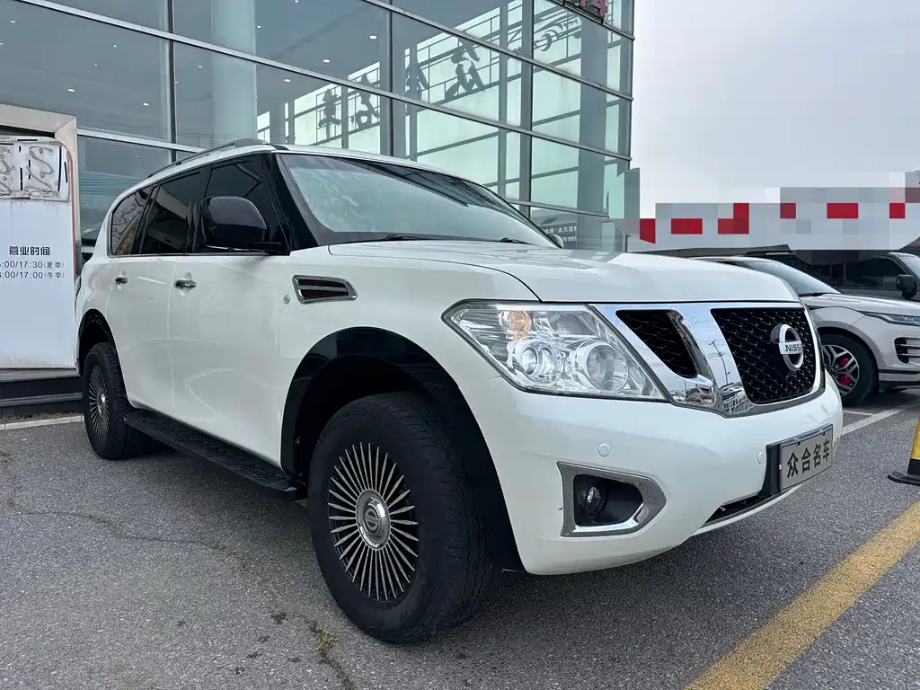 Nissan Patrol — миниатюра 3