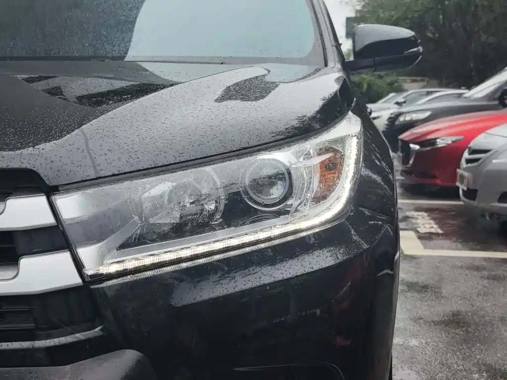 Toyota Highlander — миниатюра 3
