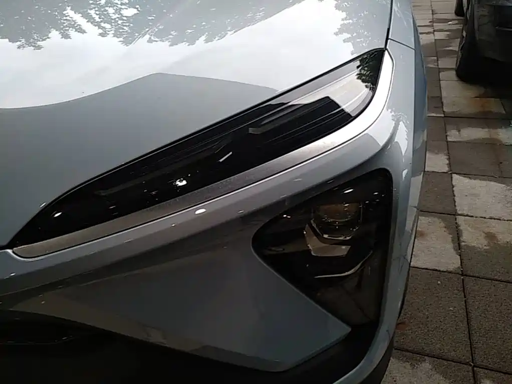 NIO ES6 — миниатюра 24