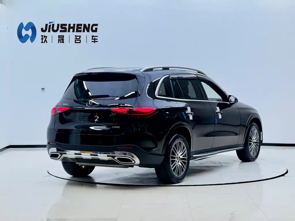 Mercedes-Benz GLC 2025 GLC 300 L 4MATIC 5 мест