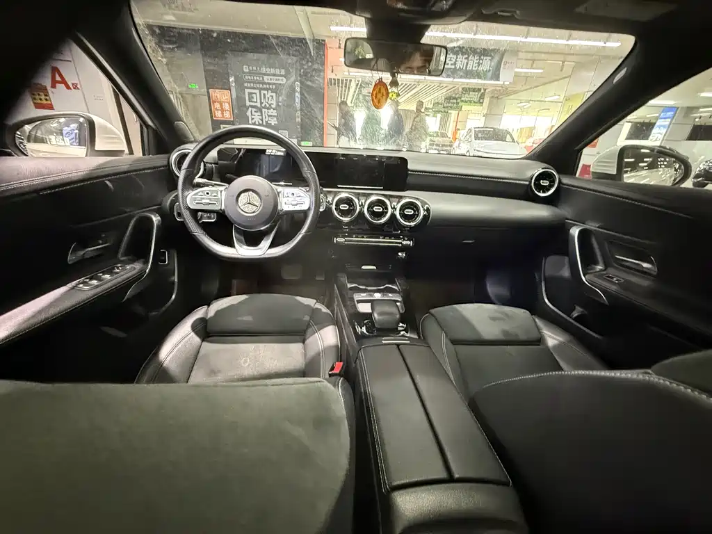 MERCEDES-BENZ A CLASS