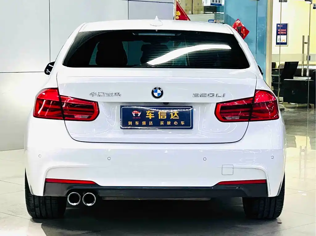 BMW 3 Series — миниатюра 4