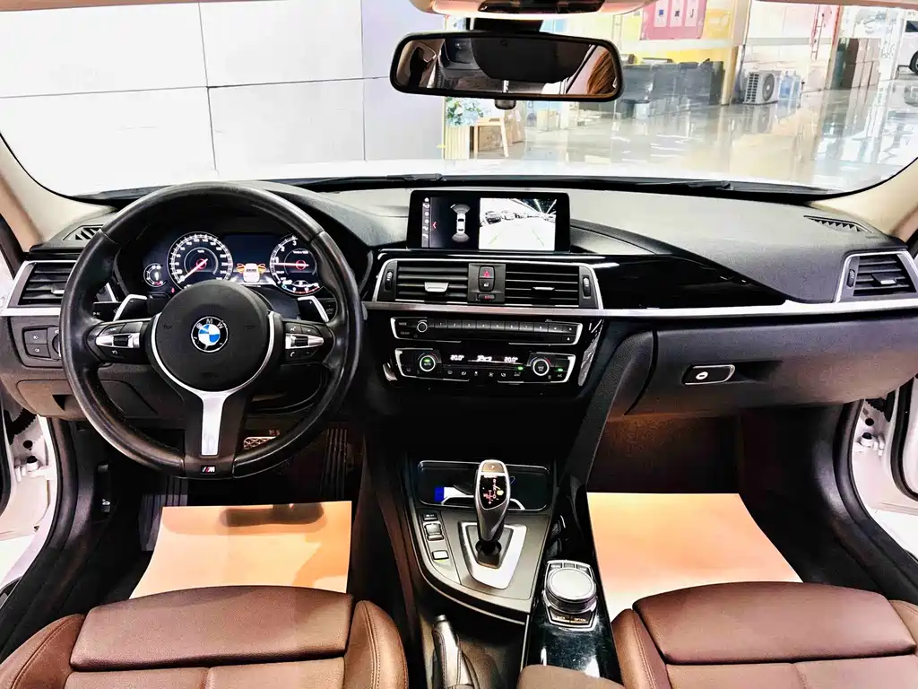 BMW 3 Series — миниатюра 9