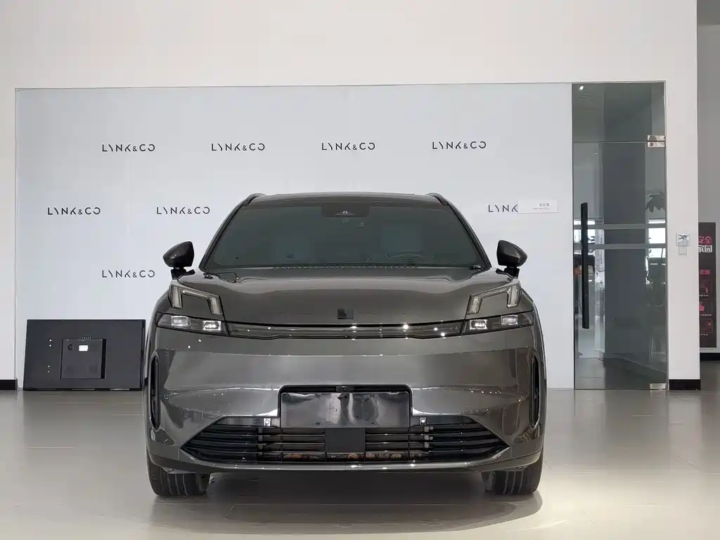 Lynk & Co 08 EM-P — миниатюра 2
