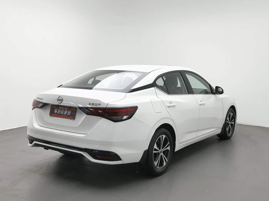 Nissan Sylphy 1.6 л 2024 г. Белый, пробег 17300 км