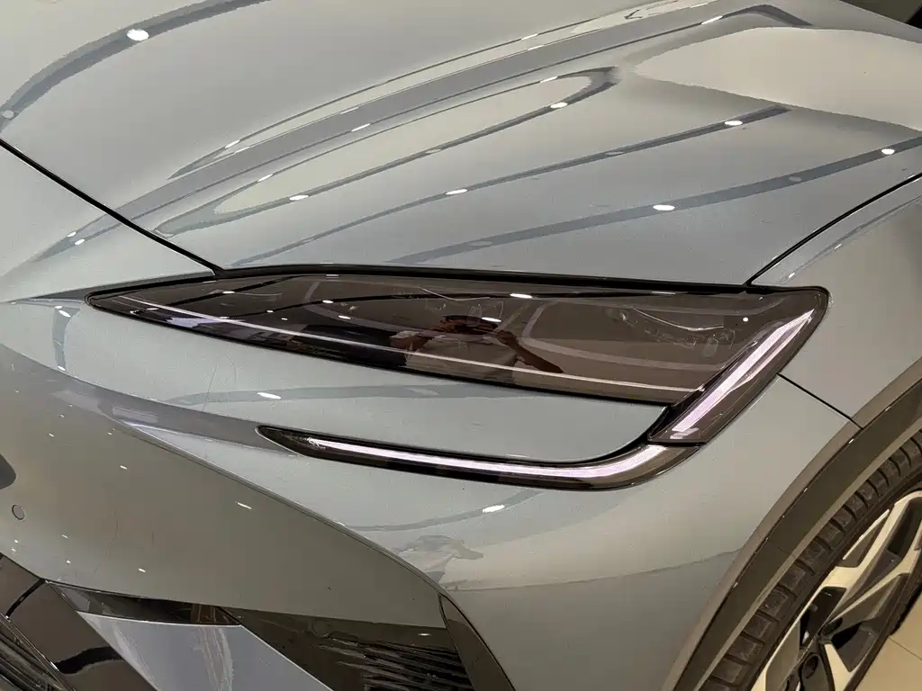 BYD Sealion 07 EV — миниатюра 3