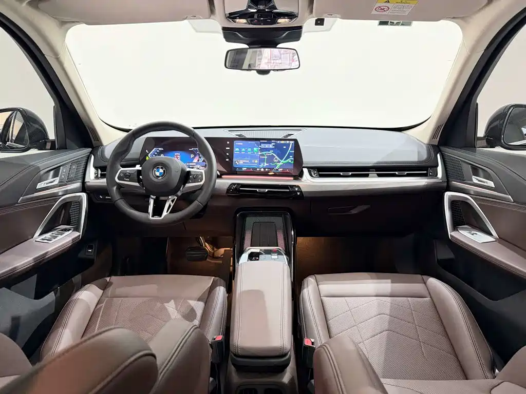 BMW X1 — миниатюра 14