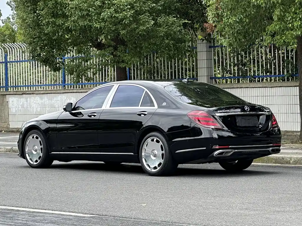 Mercedes-Benz S-Class — миниатюра 9