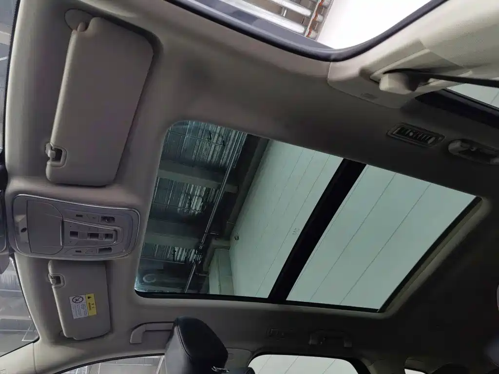 BYD Tang New Energy — миниатюра 14