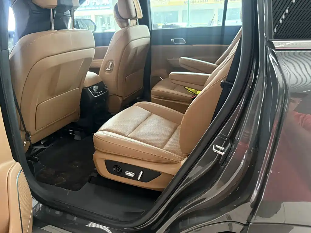 Li Auto Li ONE — миниатюра 3