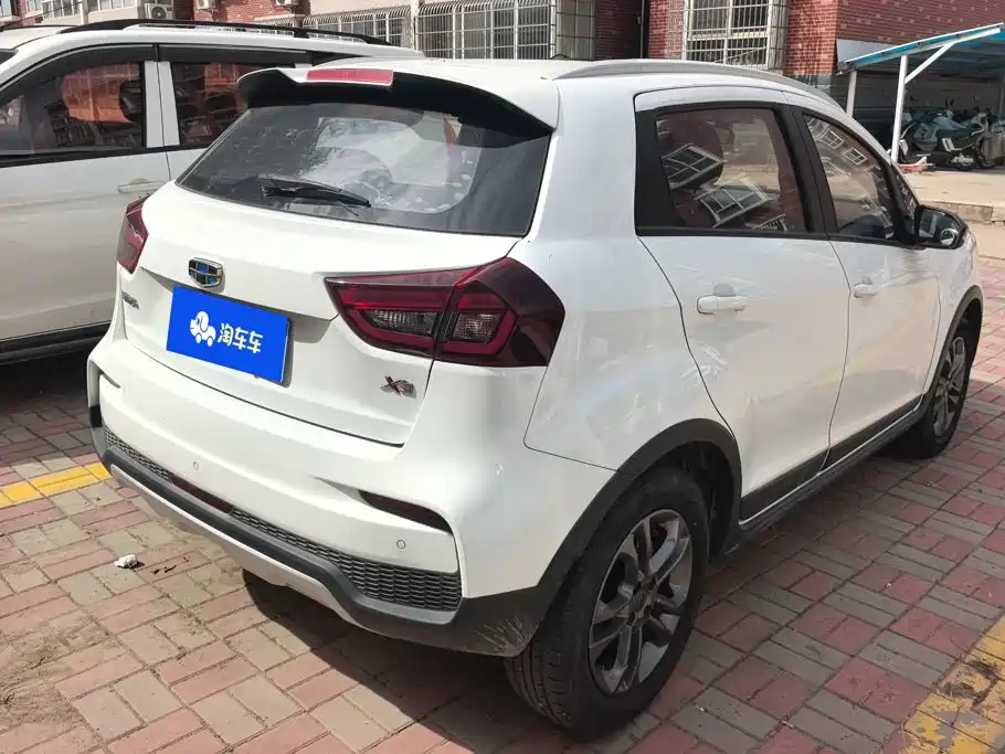 Geely Vision X3 — миниатюра 3