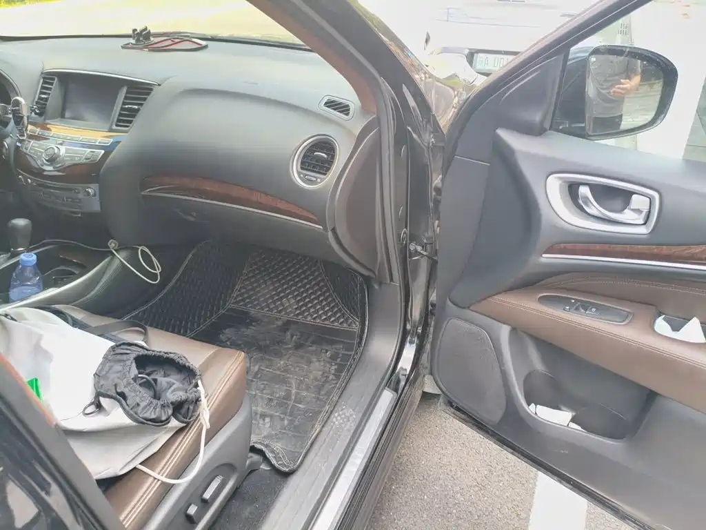 Infiniti QX60 (Import) — миниатюра 19