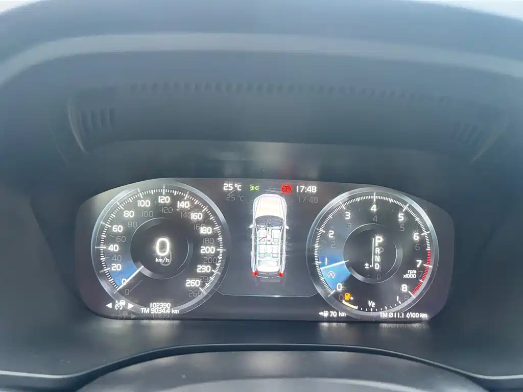 Volvo XC60 — миниатюра 14