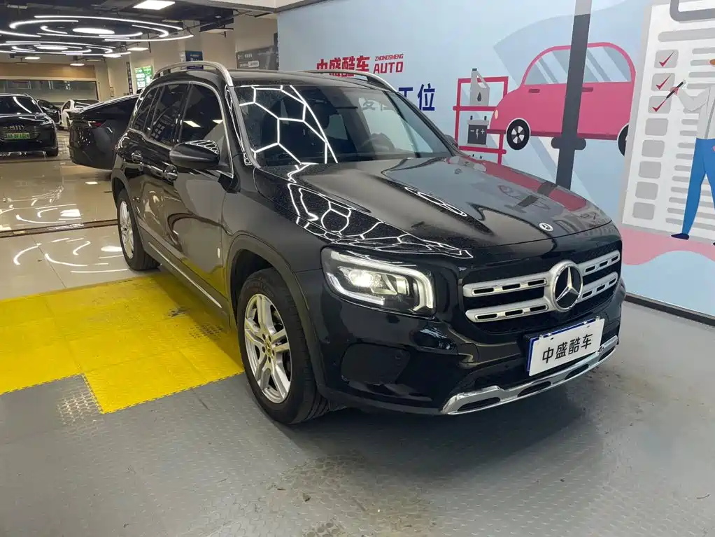Mercedes-Benz GLB — миниатюра 2