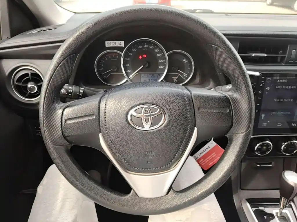 Toyota Corolla — миниатюра 11