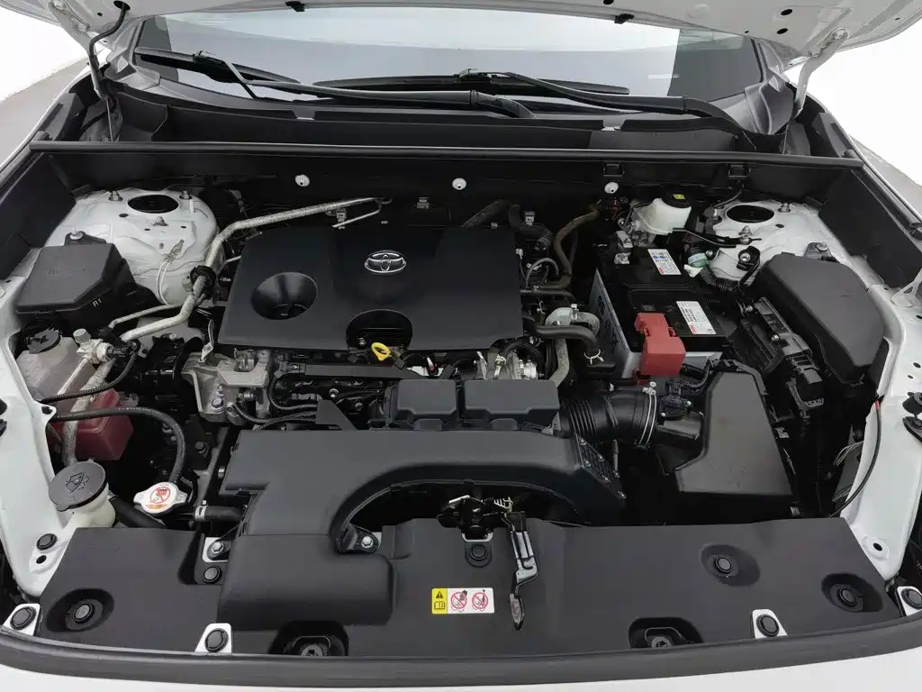 Toyota RAV4 — миниатюра 6