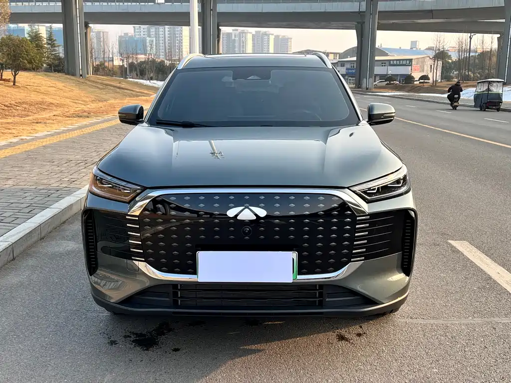 CHERY FENGYUN T8