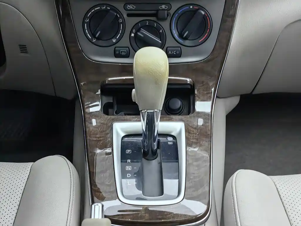 Nissan Sylphy — миниатюра 13