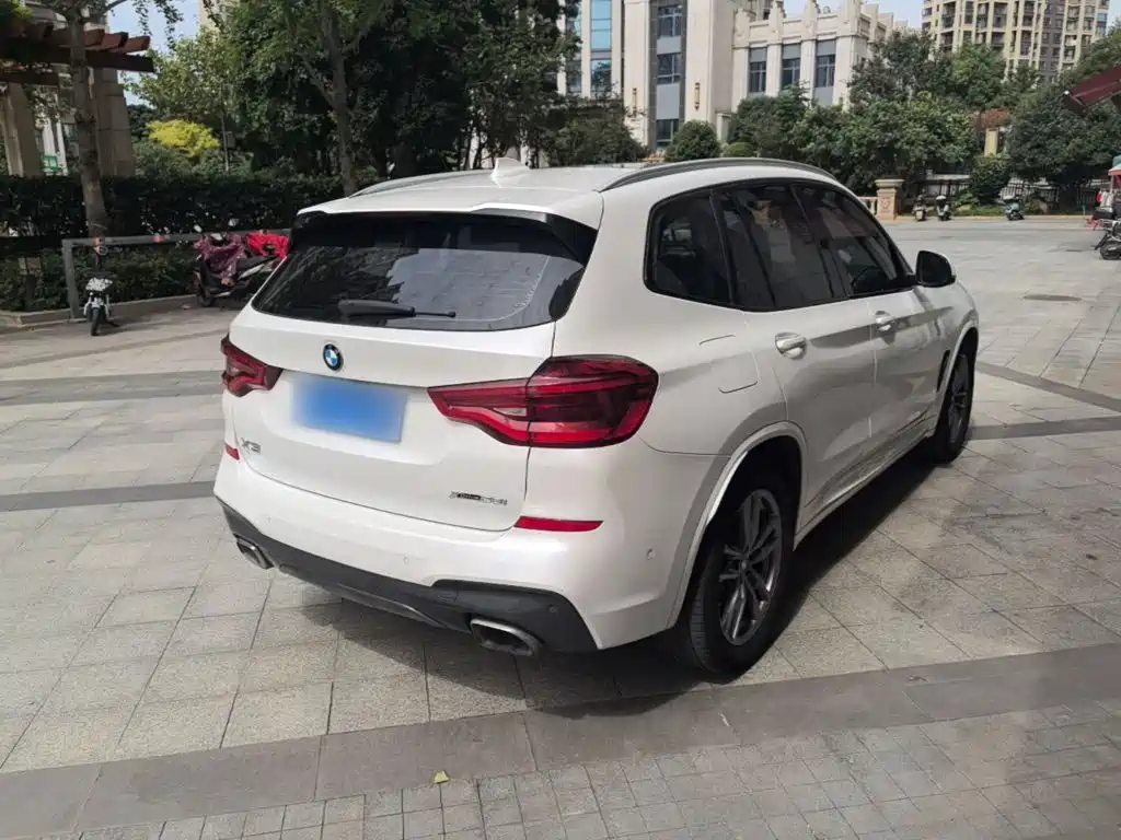 BMW X3 — миниатюра 7