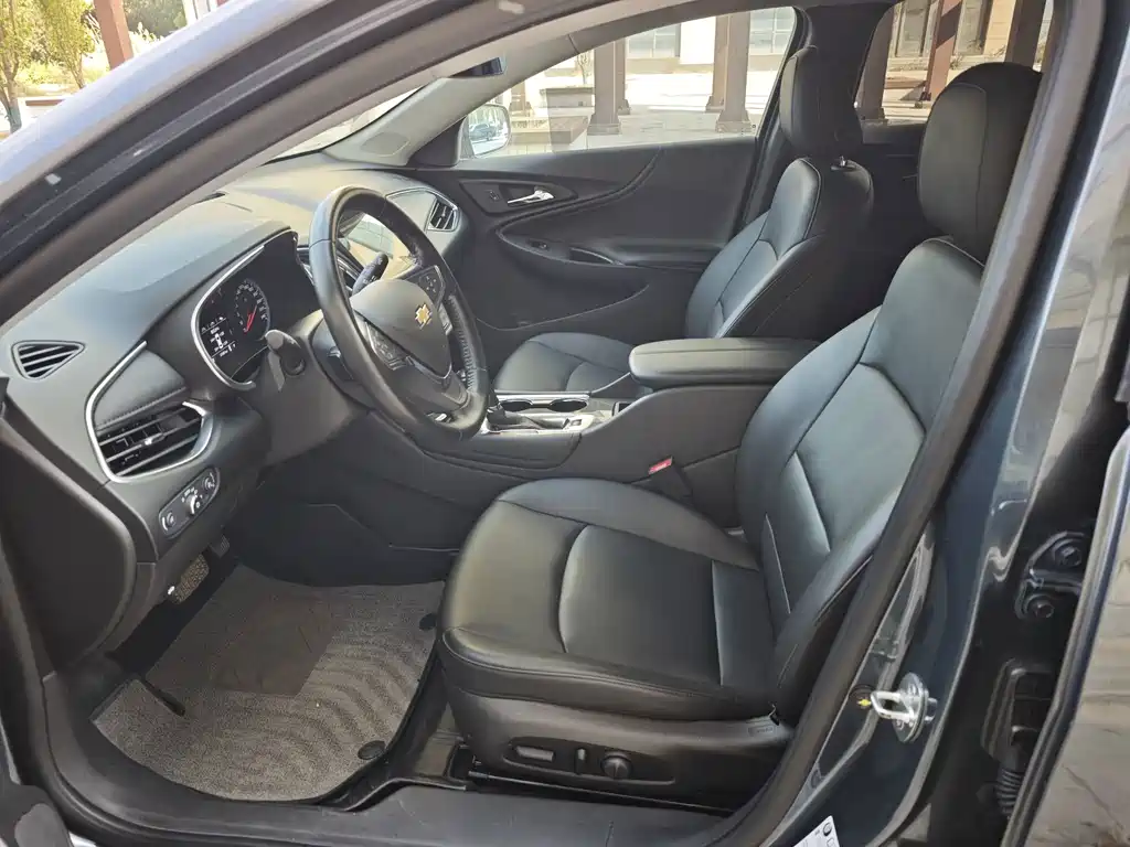 Chevrolet Malibu XL — миниатюра 12