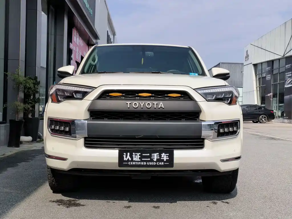 Toyota 4Runner 2019 4.0L