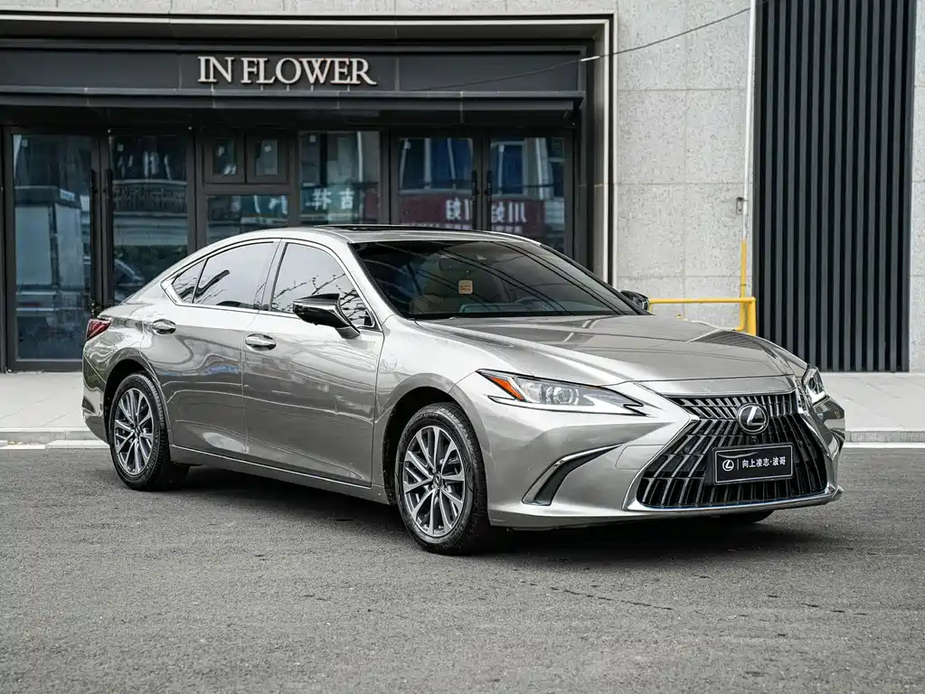 Lexus ES — миниатюра 3