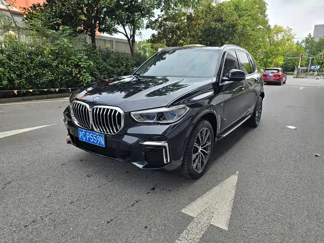 BMW  X5 2023