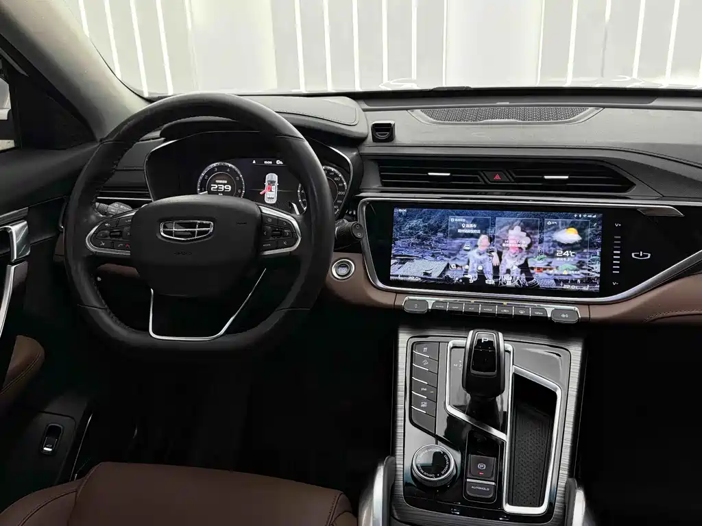 Geely Boyue — миниатюра 12