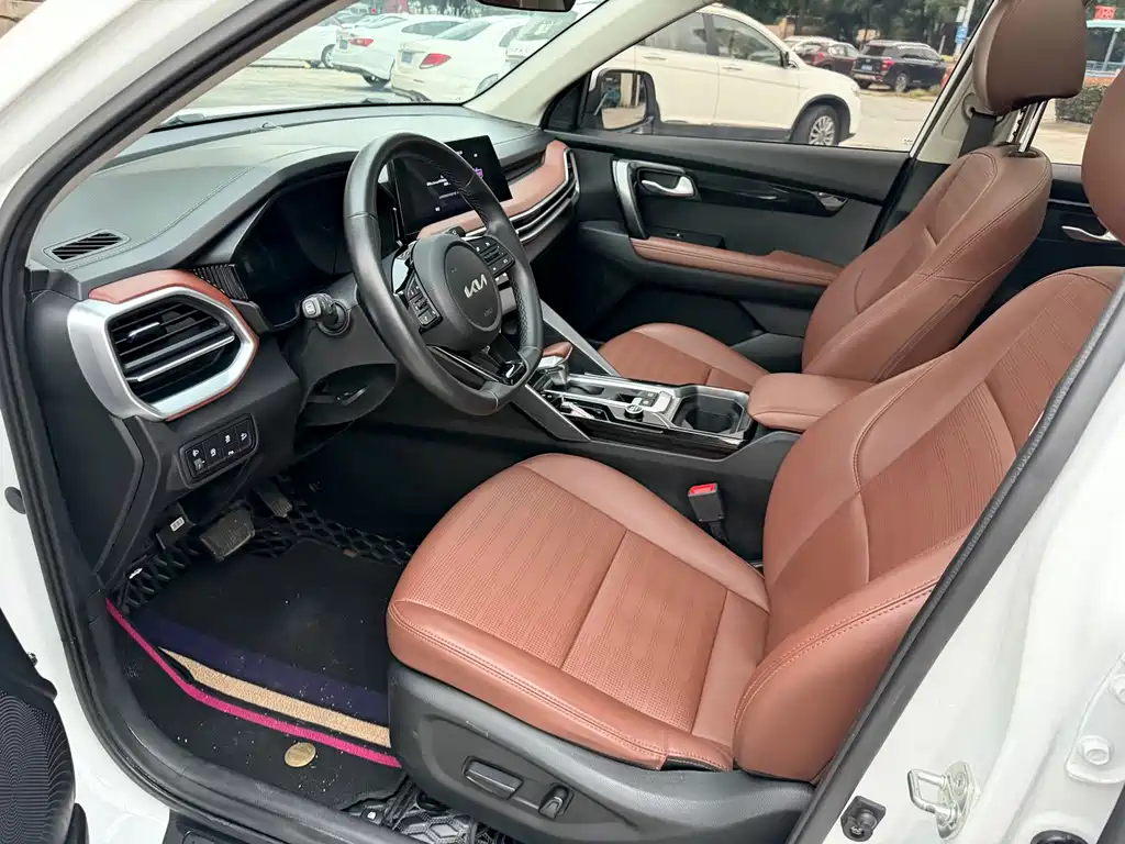 Kia Sportage — миниатюра 7