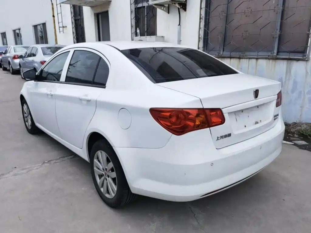 Roewe 350 — миниатюра 5