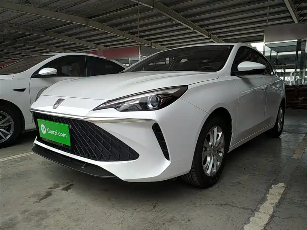 Roewe i5 2023 1.5L MT
