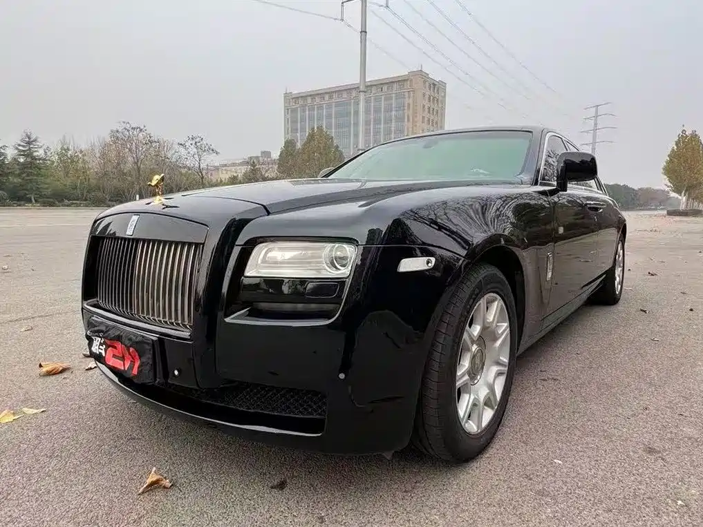 Rolls-Royce Ghost 2012
