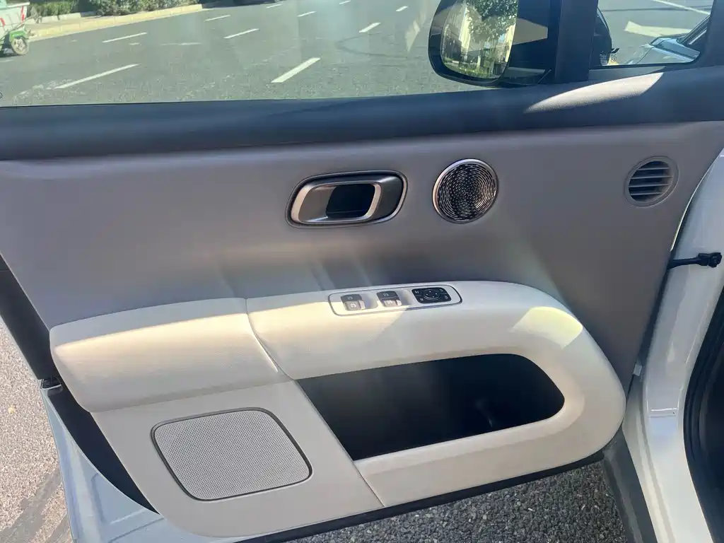Li Auto Li i6 — миниатюра 5