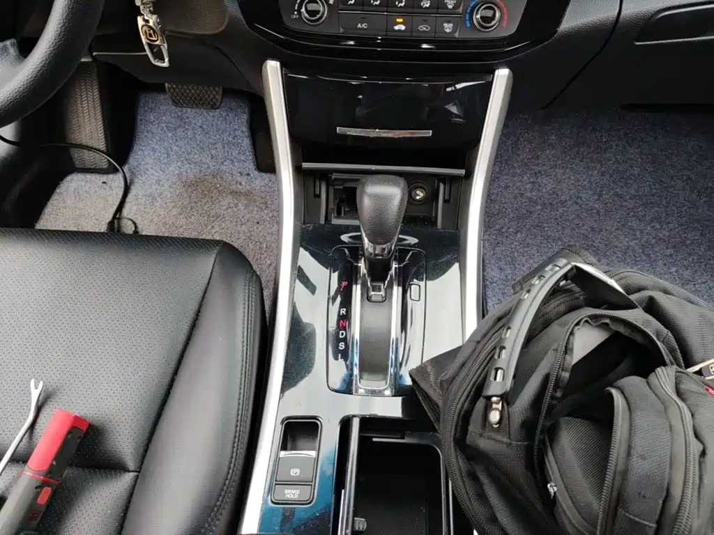 Honda Accord — миниатюра 14