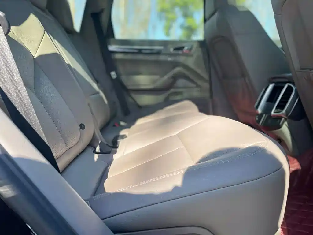 Porsche Cayenne 2011 Cayenne 3.0T