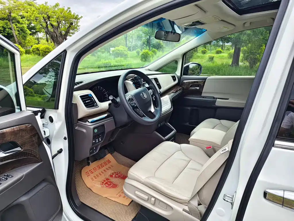 Honda Odyssey — миниатюра 9