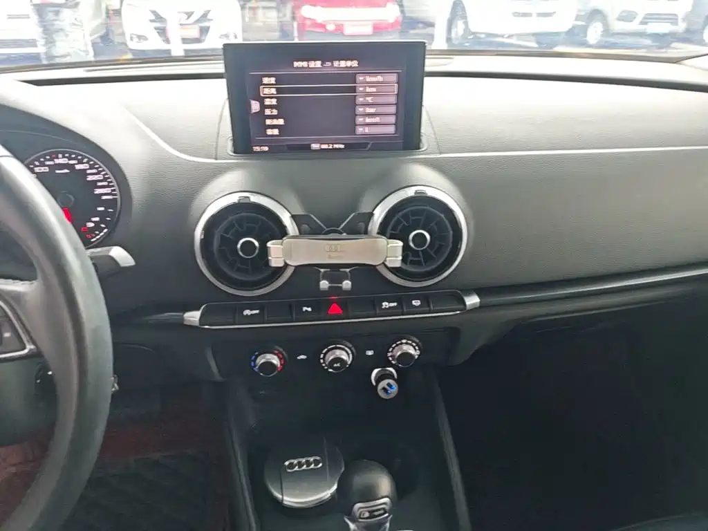 Audi A3 — миниатюра 13