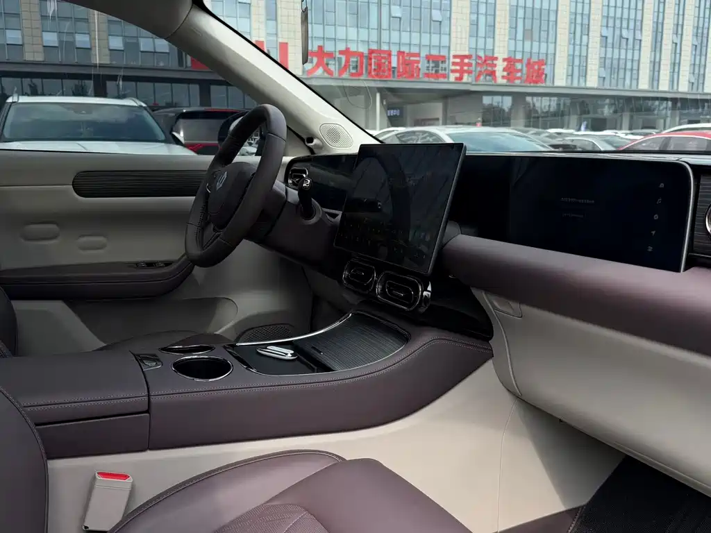 Leapmotor Leapmotor C11 — миниатюра 11