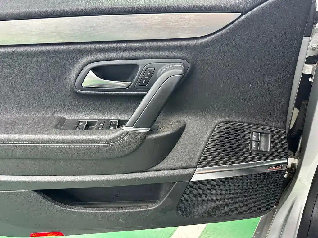 Volkswagen CC — миниатюра 17