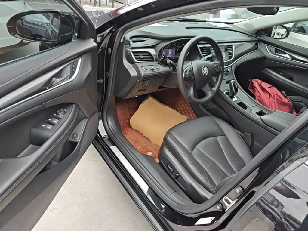 Buick LaCrosse — миниатюра 16