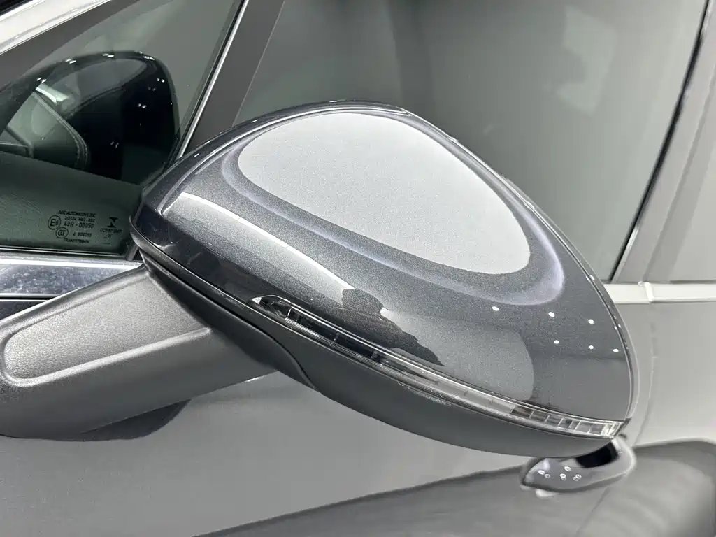 Porsche Macan — миниатюра 20