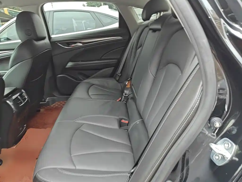 Buick LaCrosse — миниатюра 17