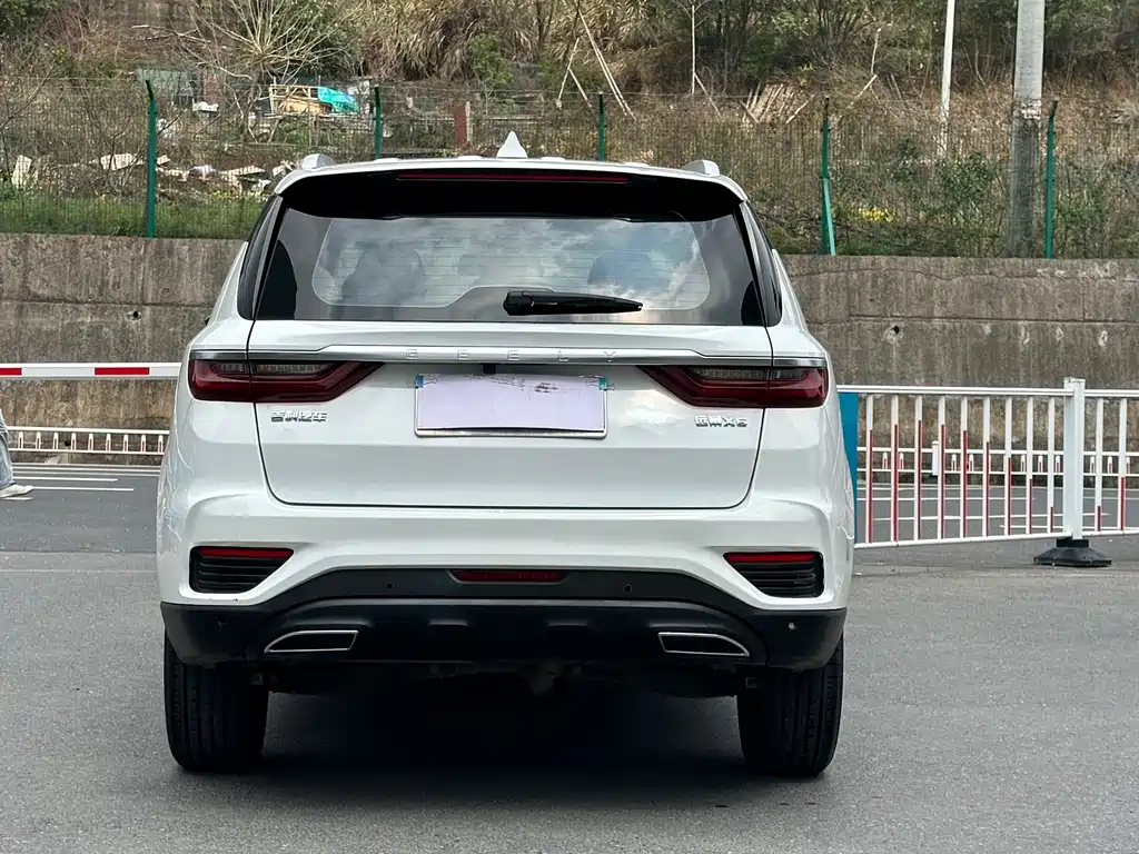 GEELY AUTOMOBILE VISION X6