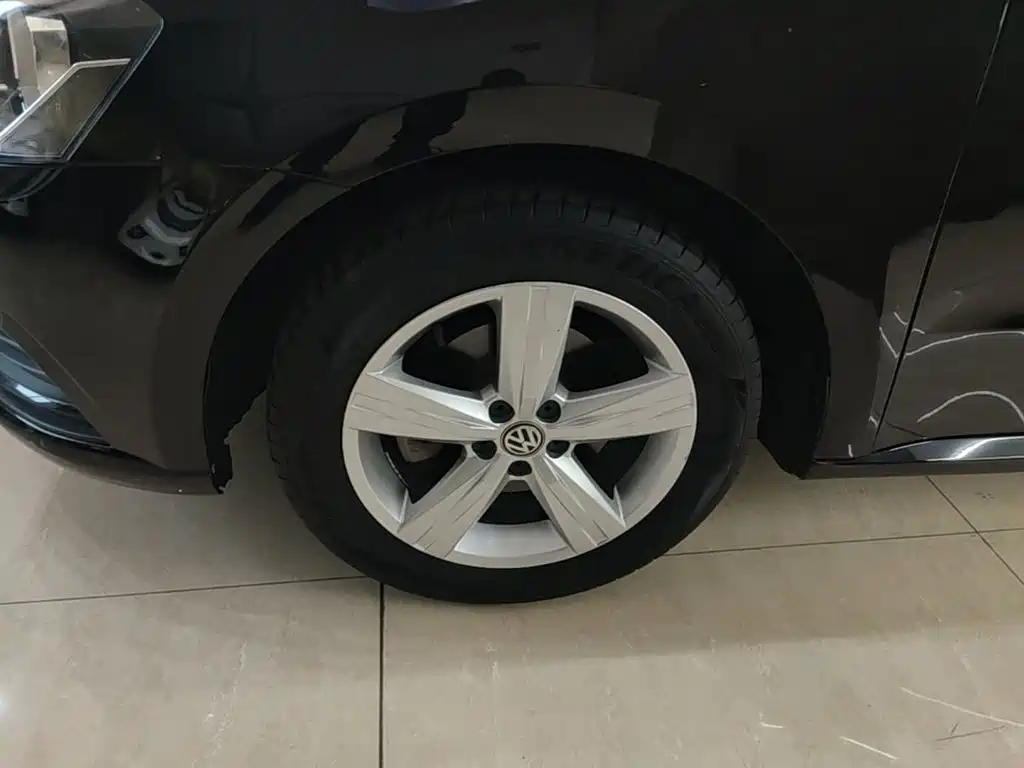 Volkswagen Lavida — миниатюра 23