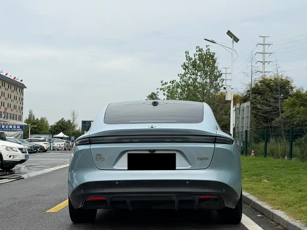 NIO ET5 — миниатюра 5