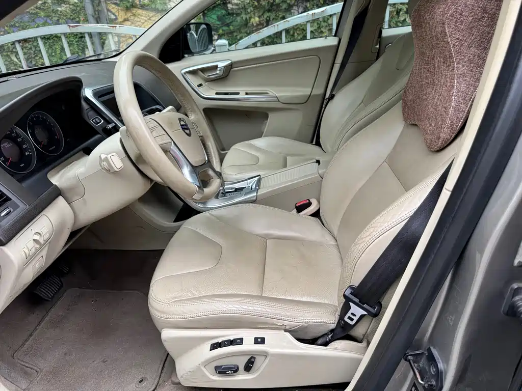 Volvo XC60 (Import) — миниатюра 6