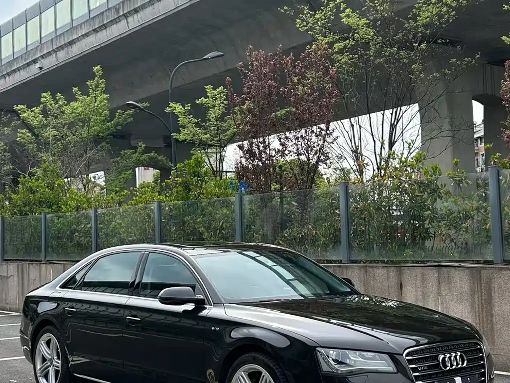 Audi A8 2013 A8L 45 TFSI quattro Luxury