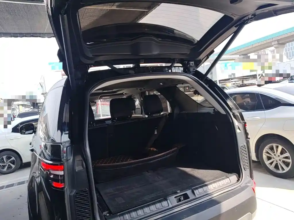 Land Rover Discovery — миниатюра 19