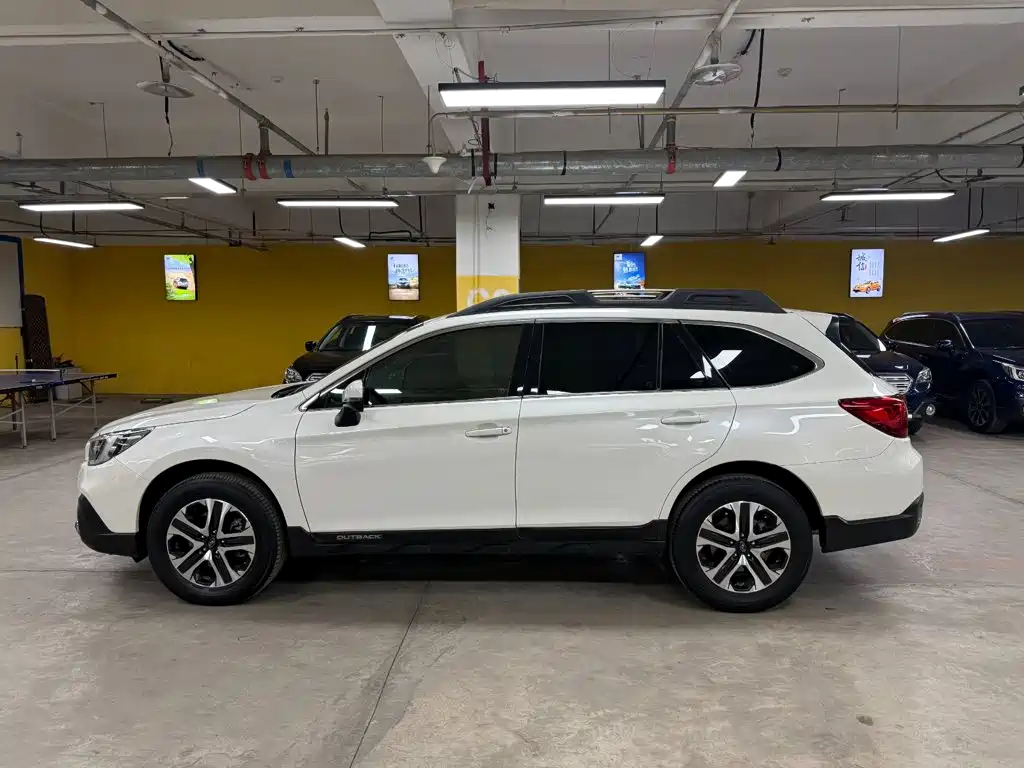Subaru Outback — миниатюра 4