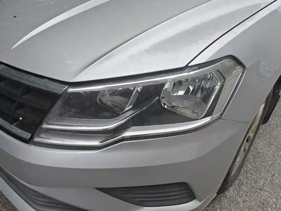 Volkswagen Jetta — миниатюра 5